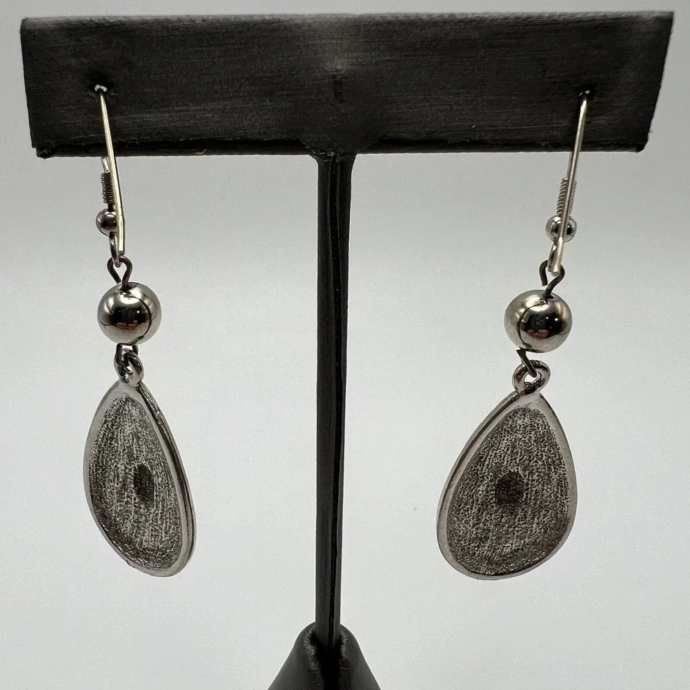Vintage Pierced Earrings Silver‎ Tone Drop Dangle Green Swirl Enamel Center